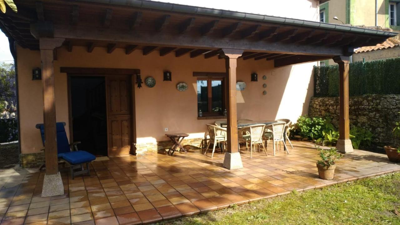 Villa Isabel Piloña エクステリア 写真